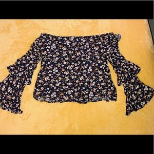 Off the shoulder long sleeve shirt